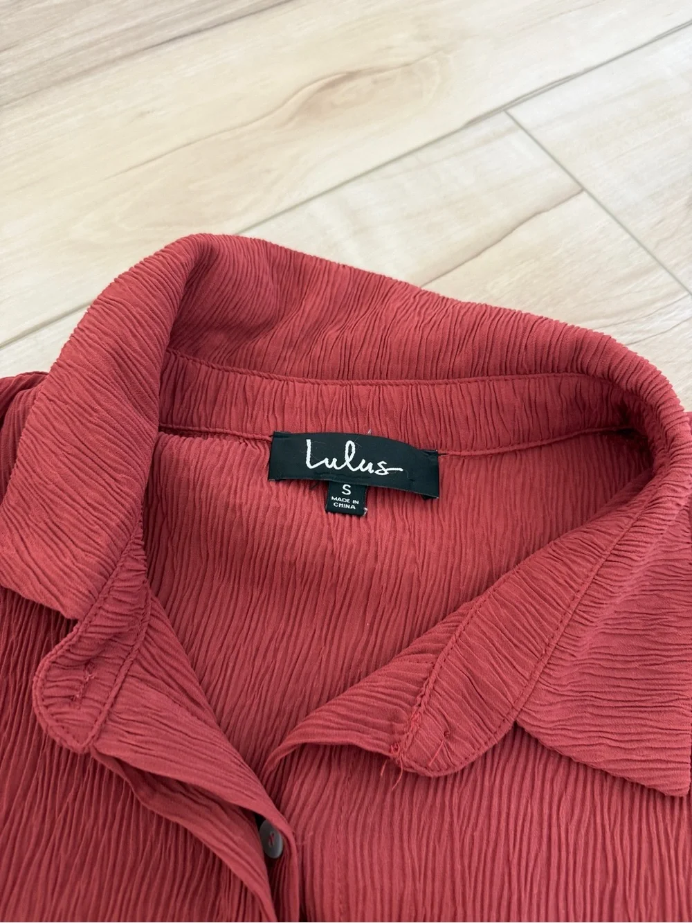 Lulu's Textured Button-Up Shirt - Picture 5 of 10